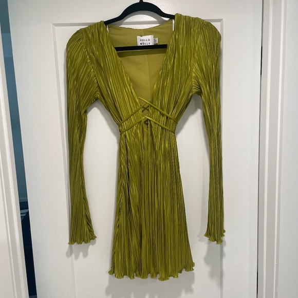 Hello Molly Besties Meet Mini Dress XS in Olive - Picture 3 of 12
